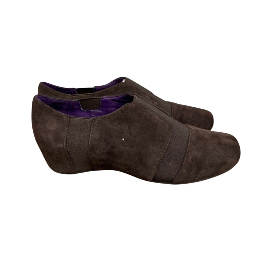 Vaneli Big Girls Suede Wedge Shoes sz 4 NEW # Bag 50-ZZ